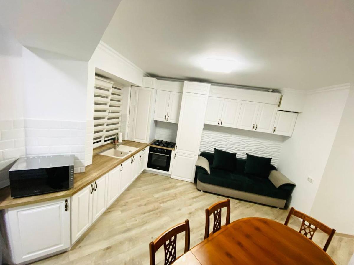 Central Eco View Apartment Kischinau Exterior foto
